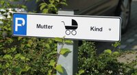Väter auf einem Mutter-Kind-Parkplatz: Gibt das einen Strafzettel?