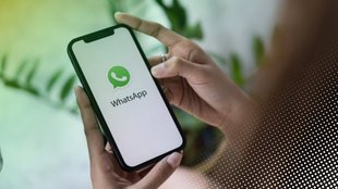 Collage erstellen in WhatsApp: So peppt ihr in wenigen Schritten euren Status auf