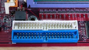 Was ist P-ATA: Einfach erklärt auf GIGA