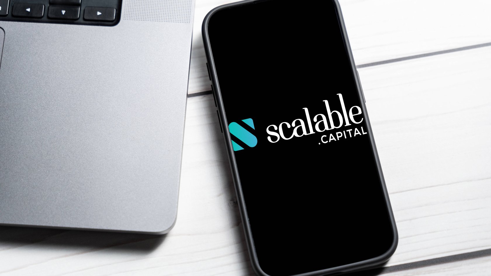 Wir verraten, was euch der Handel über Scalable Capital kostet.
