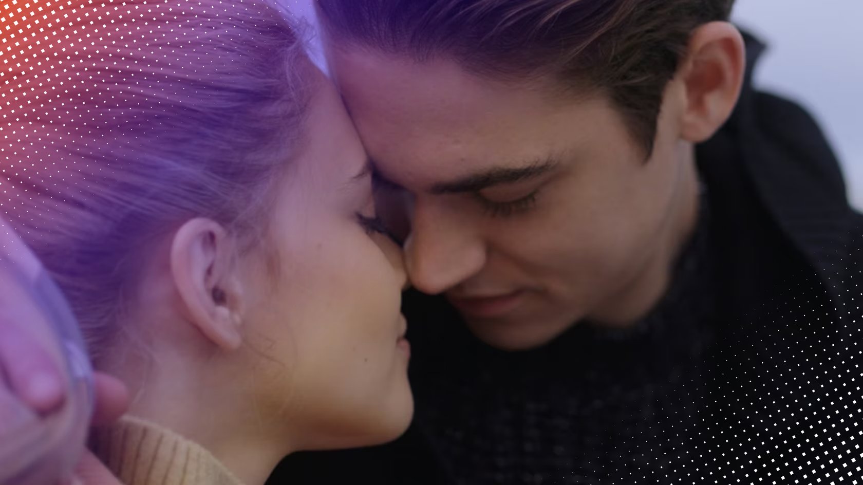 Tessa und Hardin kommen sich näher.