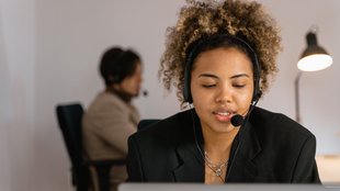 Bonprix Hotline: So erreicht ihr den Kundenservice des Modehändlers