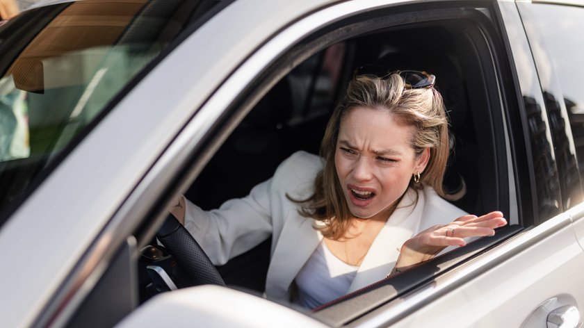 Autofahren kann ganz schön stressig sein.