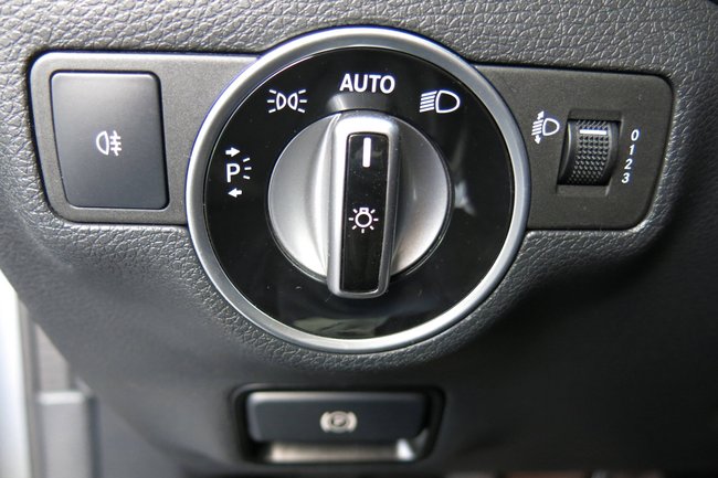 Die integrierte Leuchtweitenregulierung in moderneren Fahrzeugen.