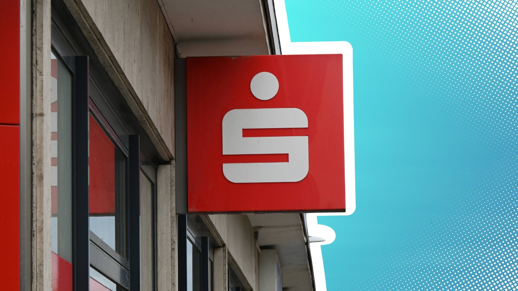 Sparkassen Logo an einer Filiale