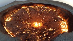 Das Tor zur Hölle:  Google Maps zeigt den glühenden Krater im Nichts