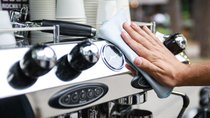 Kaffeemaschine reinigen – schnell und einfach mit Hausmitteln