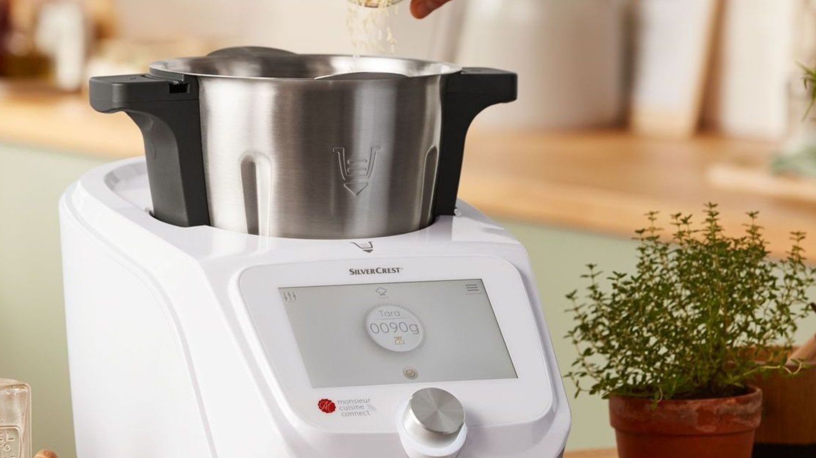 Der Monsieur Cuisine Connect ist eine Thermomix Alternative von Lidl