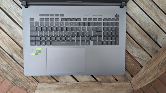 Tastatur und Touchpad Asus ROG Strix G18