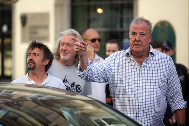  Jeremy Clarkson, Richard Hammond und James May im Einsatz.