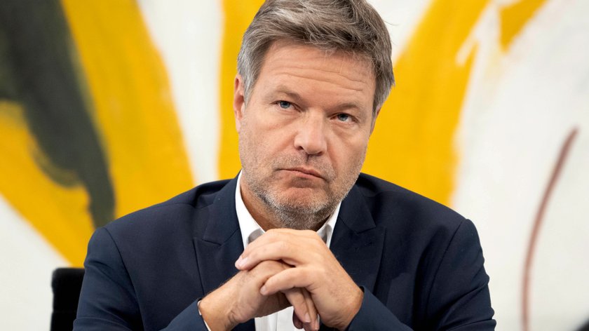 Robert HABECK , Buendnis 90/Die Gruenen , Bundeswirtschaftsminister , 29.09.2022 Robert HABECK , Buendnis 90/Die Gruenen , Minister for Economics of Germany , 29.09.2022 *** Robert HABECK , Buendnis 90 Die Gruenen , Minister for Economics of Germany , 29 09 2022 Robert HABECK , Buendnis 90 Die Gruenen , Minister for Economics of Germany , 29 09 2022 