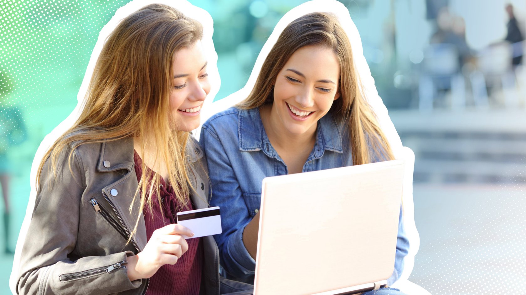 Frauen beim Online-Shopping am Laptop