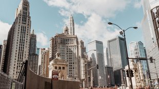 Vom Kultlokal zur Serienlegende: Besucht das echte „Mr. Beef“ aus „The Bear“