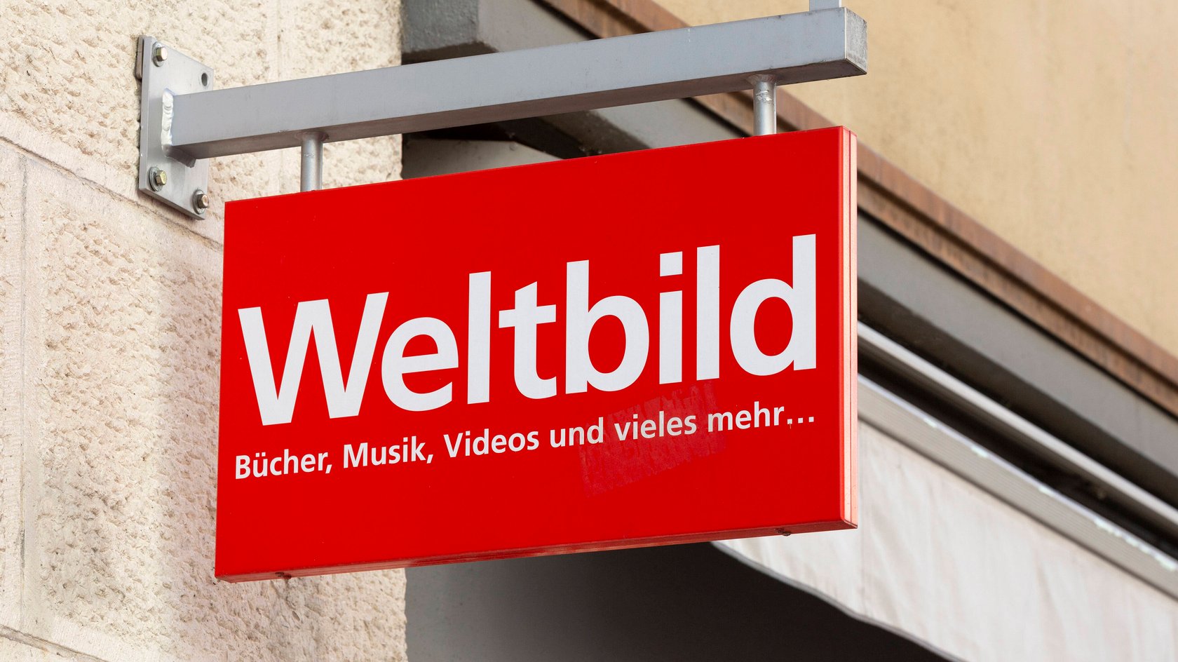 Nach der Insolvenz schlossen die 14 verbliebenen Weltbild-Filialen im August
