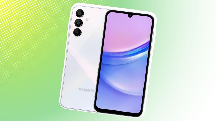 Vorder- und Rückseite des Samsung Galaxy A16 5G Smartphones vor einem grünen Verlaufshintergrund mit weissem Punktmuster auf der linken Seite. Das Gerät zeigt drei Kameralinsen auf der Rückseite und einen violett-blauen Hintergrund auf dem Display.