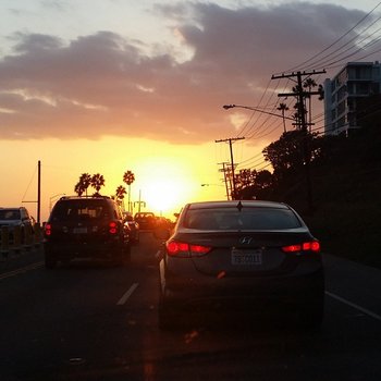 Könnte man sich dran gewöhnen. #GIGAinLA #LosAngeles #LA #nofilter #sunset http://t.co/16bRfzJKf5