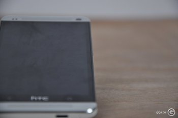HTC One Spaltmaße - An den Seiten gibt es nix zu meckern
