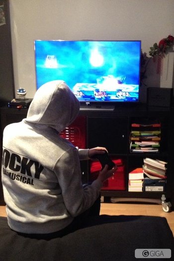 @Follow_the_G Hier ist meine Kämpferpose :D #SSB http://t.co/AtVixXN5sy