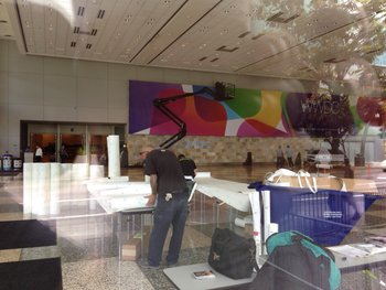 Apple dekoriert bereits das Moscone Center