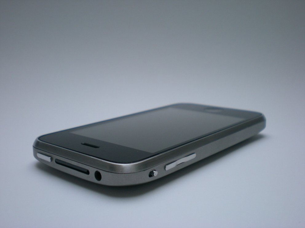 iPhone aus Titan: Weitere Informationen
