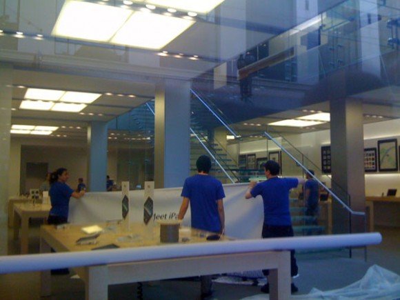 Apple Stores bereiten sich auf neue Produkte vor & Neue iPhone 4G Pics