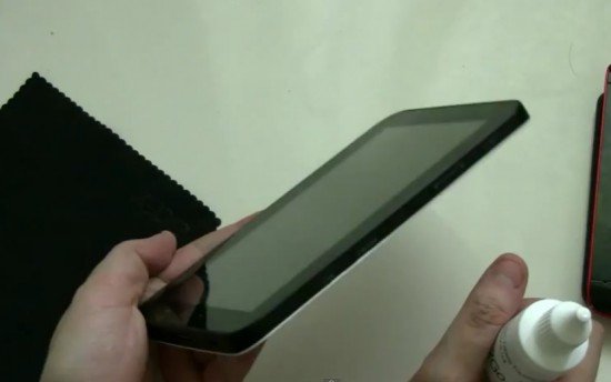 Clean2Go reinigt euer Smartphone oder Tablet