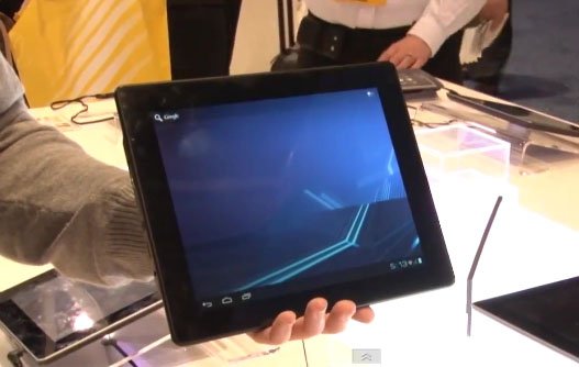 CES 2012: 9,7 Zoll großes Tablet von Coby Hands-On