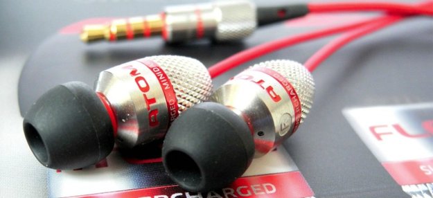 Atomic Floyd SuperDarts im Test: iPhone-Kopfhörer mit Charakter
