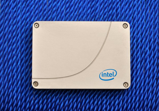 Intel SSD 520: Lesen und schreiben mit bis zu 550 und 520 Megabyte pro Sekunde