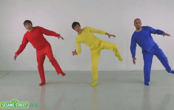 OK Go erklären die 3 Primär-Farben für die Sesamstraße: "Primary Colors"