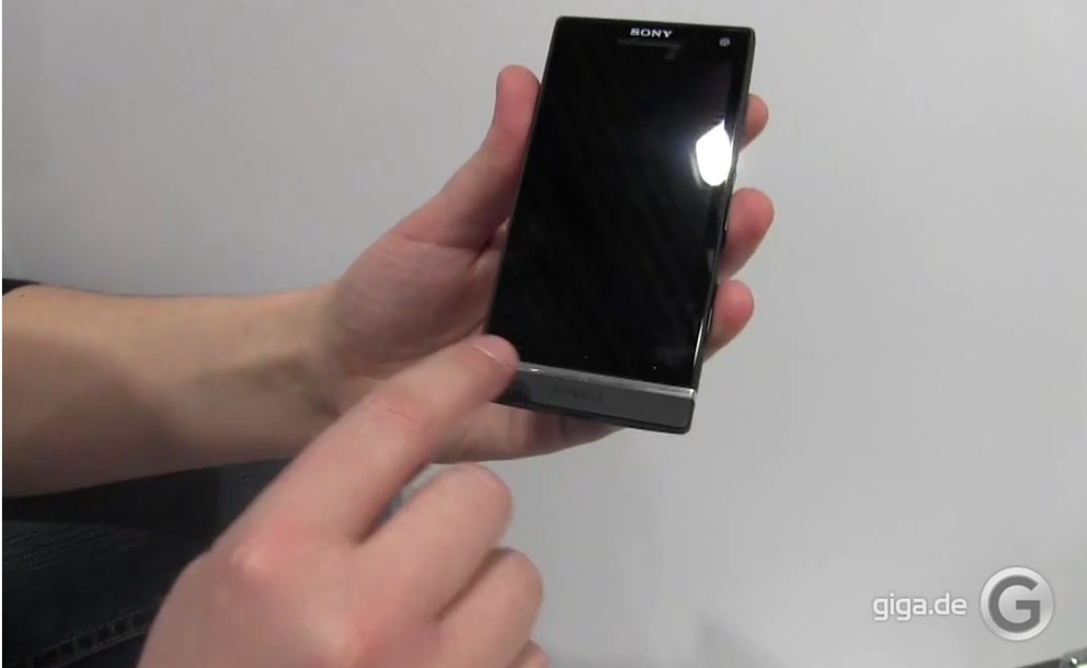 MWC 2012: Sony Xperia S Hands-On