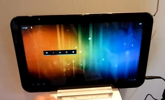 Toshiba AT330: 13,3 Zoll-Tablet im Hands-On Video