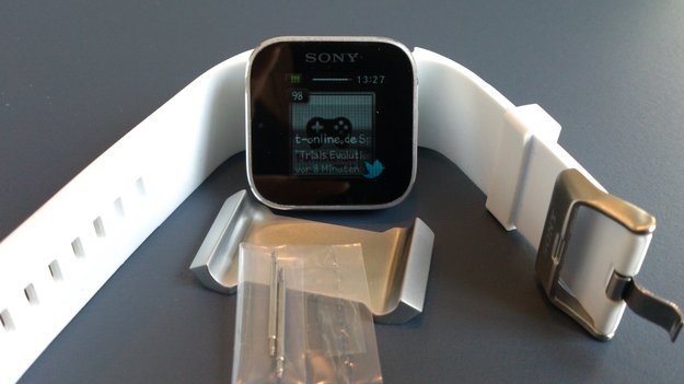 Sony Smartwatch Review