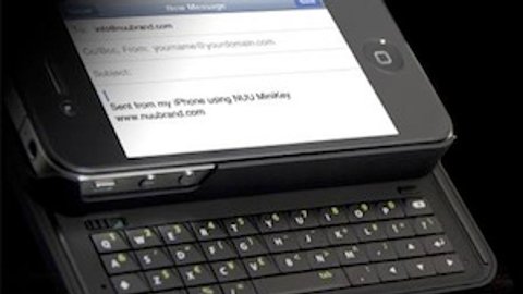 Erstes Iphone Fast Mit Physischer Tastatur Erschienen