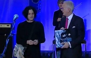 Jack White: "Sixteen Saltines"-Video vom Solo-Album, live bei Harald Schmidt