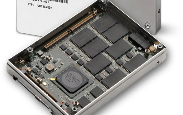 SAS-Interface verdoppelt SSD-Geschwindigkeit auf 12Gbps