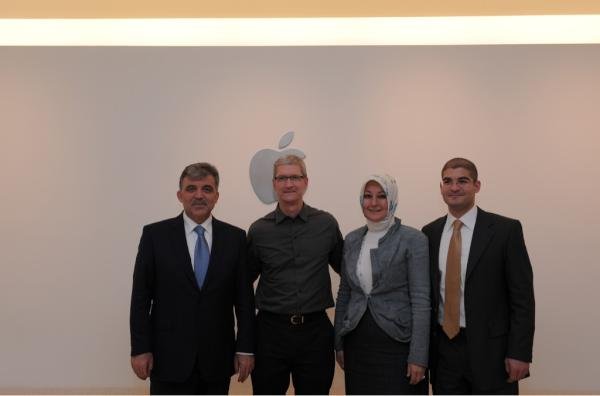 Türkischer Präsident Abdullah Gül besuchte während US-Reise Tim Cook