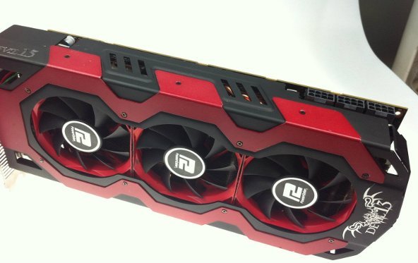 AMD Radeon: Dual-Monster mit 2x HD7970 von PowerColor