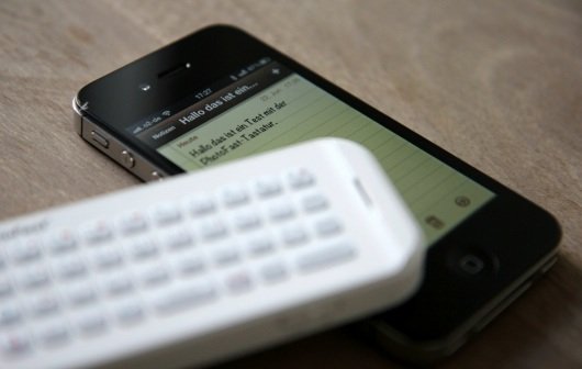 i-Control: Keyboard und Fernbedienung für iPhone