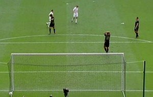Frankreich - England im Live-Stream: Die Fußball-Übertragung im Internet sehen