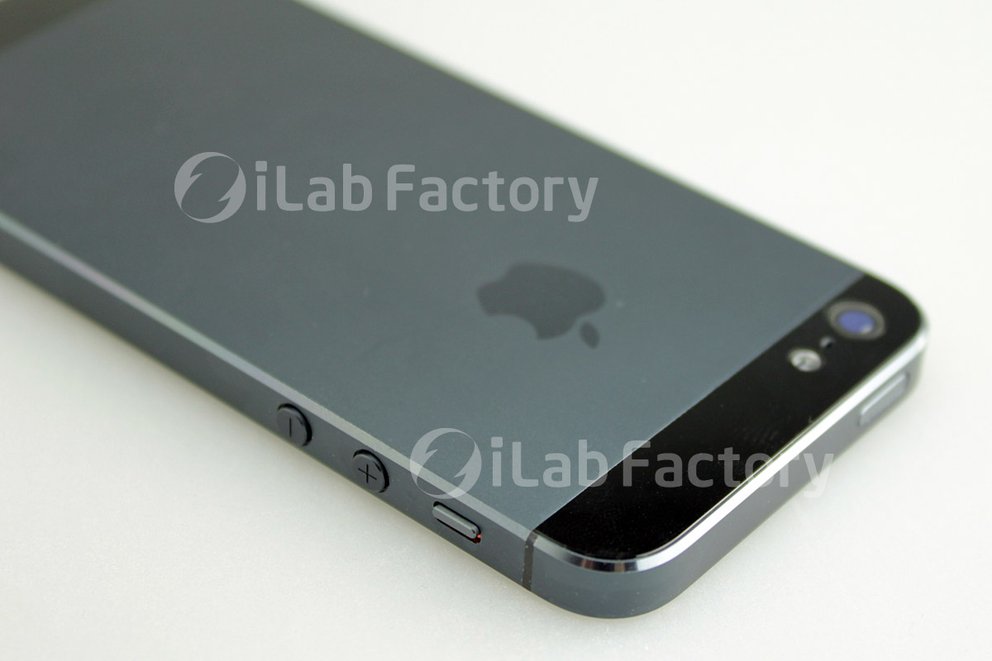 Neues iPhone: Dock-Connector mit 8 Pins und Bluetooth 4.0 in iOS 6