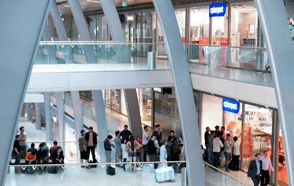 Cyberport: Größter Store öffnet heute in Hamburg (Interview)