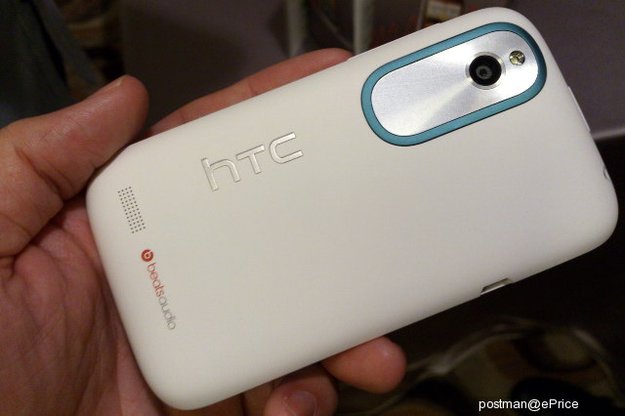 HTC Desire X kommt mit Datenblatt und neuen Bildern um die Ecke