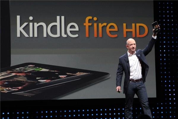 Amazon Kindle Fire HD: Werbung und fehlendes Netzteil