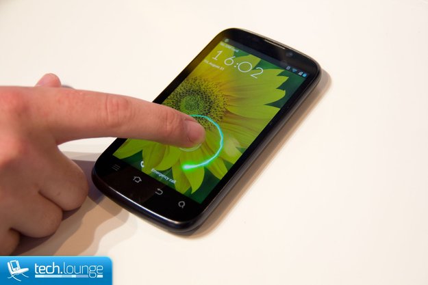 IFA 2012: ZTE Grand X IN mit Intel Prozessor im Hands-On