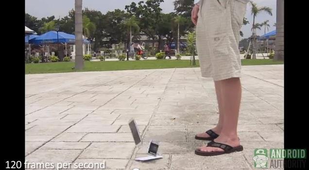Samsung Galaxy Note 2 im dreifachen Falltest