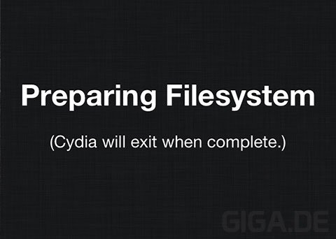 evasi0n - Cydia konfiguriert sich beim ersten Start
