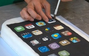 Betthupferl: Noch kein iPhone 5? Back Dir eines!