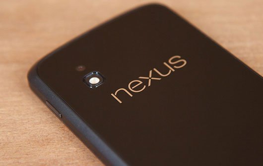 Nexus 4 in der Redaktion angekommen