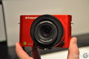 Polaroid iM1836